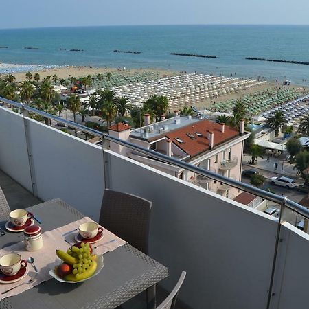 Ferienwohnung Fronte Mare Panoramico San Benedetto San Benedetto del Tronto Exterior foto
