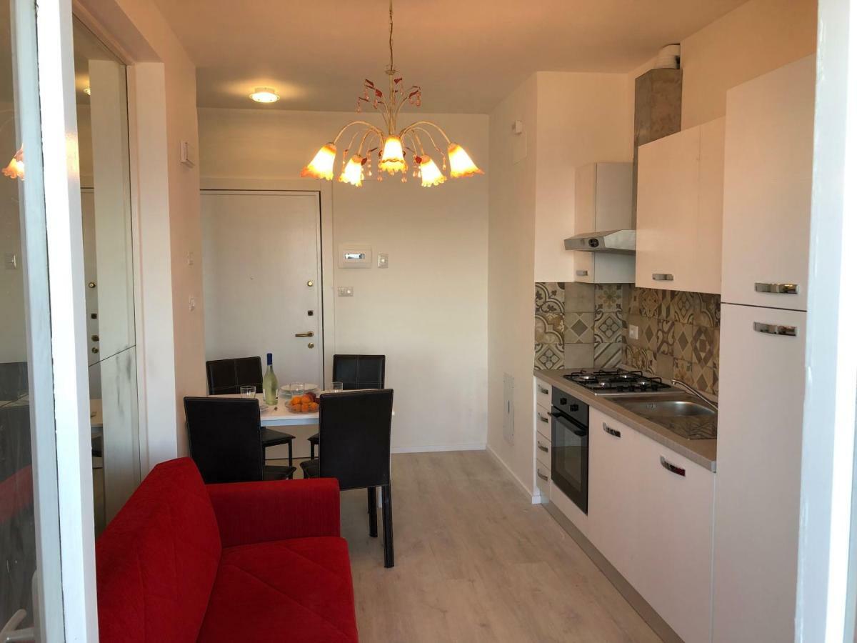 Ferienwohnung Fronte Mare Panoramico San Benedetto San Benedetto del Tronto Exterior foto