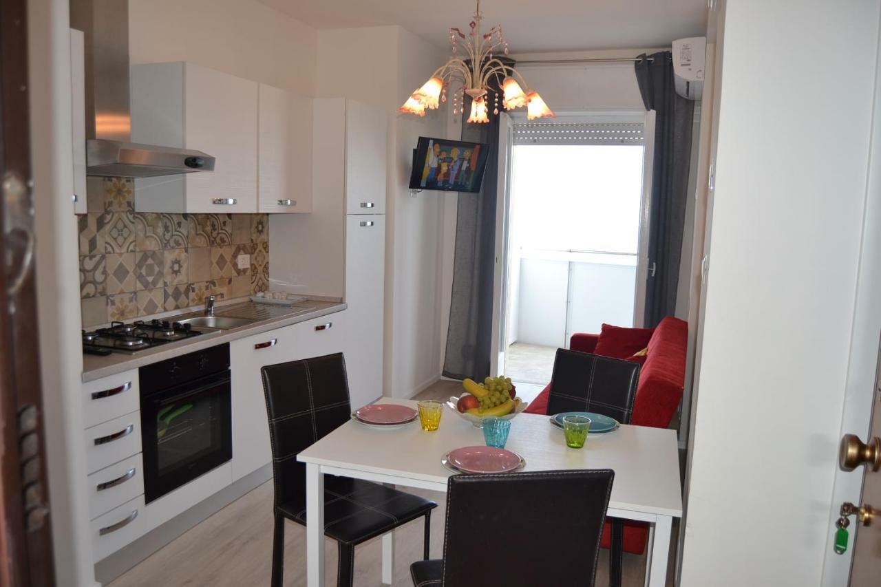 Ferienwohnung Fronte Mare Panoramico San Benedetto San Benedetto del Tronto Exterior foto